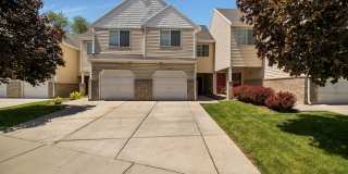 Beautiful Pet Friendly 3 bed/2.5 bath Townhome in Layton! Available on August 19th! Gallery 1