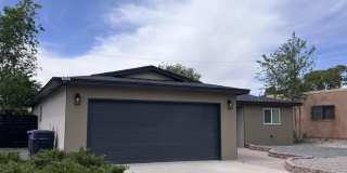 905 La Charles Drive NE Gallery 1
