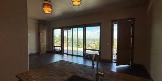 Single Story Home with Great Views! Water, Gas, AND Electric Included!! Gallery 9