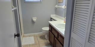 Furnished 2-Bed 2- Bath Condo Gallery 28