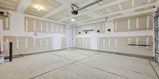 3 Bed 2.5 Bath With Fenced in Yard! Gallery 37