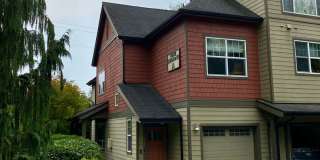 Beautiful Corner Lot Condo Gallery 1