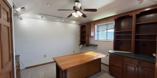 508 W Lincoln Avenue Gallery 25