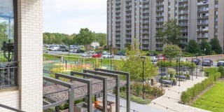 Seven Springs Apartments Gallery 32