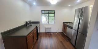 Don't miss this charming 2nd-floor, 1 Bed/1 Bath condo in the desirable Bradford Acres Condos in Clearwater! Don't miss this charming 2nd-floor, 1 Bed/1 Bath condo in the desirable Bradford Acres Condos in Clearwater! Gallery 6