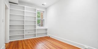 1411 KING Street Gallery 13
