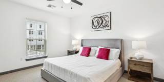 The Leo - 55+ Active Adult Apartment Homes Gallery 14