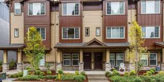 Neat and Tidy Newer Town Home with Two Master Bedrooms and Den on the Main Level - $500 off your second full month! Gallery 1