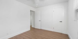 4317 Birdwood Street Gallery 18