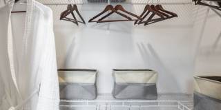 Broadstone EADO Gallery 28