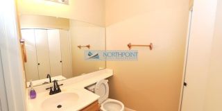 2 BR/2.5BA| Newly Renovated Single Family Home |  Community Pool! Gallery 12