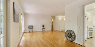 ONE LEVEL LIVING!! in Potomac 4-5 bed 4 baths / Close in Potomac Gallery 12
