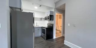 306 W Franklin Gallery 36