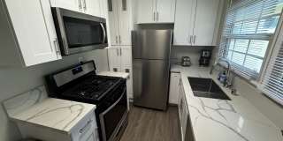 13808 Moorpark StreetUnit B Gallery 1