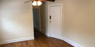 2010 Rosewood Ave Gallery 18