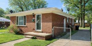 Fully Rebuilt 4-Bedroom Home with Spacious Backyard in Oak Park Gallery 1