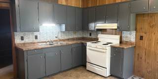 Spacious 3 bedroom/1.5 bath house in Mansfield, LA! Gallery 1