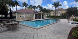 733 Riverside Dr Gallery 18