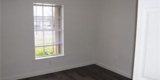 320 Harry Avenue S Gallery 26