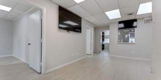 10503 WEST Drive Gallery 3