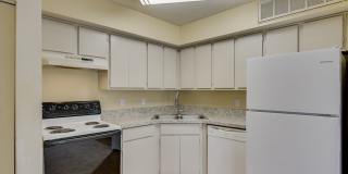 Champions Pines Apartment Homes Gallery 18