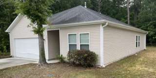 Beautiful 3 Bedroom Home Gallery 1