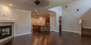 STUNNING 4 Bedroom, 2.5 Bathroom, 2 Car Garage In Fayetteville, AR Gallery 3