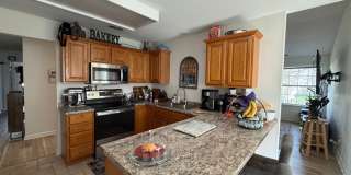 Spacious 4BR Home in Seven Oaks with Garage & Fenced Yard Gallery 11