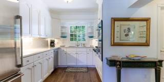 201 Pendleton Avenue Gallery 6