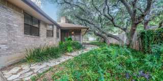 Great one story home with brick exterior on oak covered cul de sac lot Gallery 8