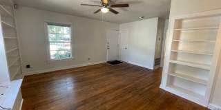 3bed/1bath House - Two Blocks from Campus Gallery 5