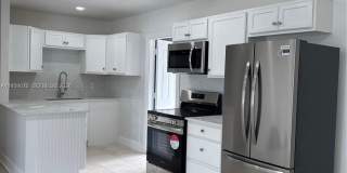 1149 W 26th St Gallery 24