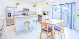 1156 SW 6th Ct Gallery 3