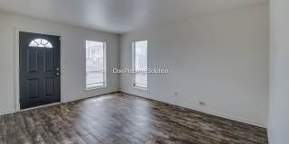 924 West 60th Pl Merrillville, IN 46410 Gallery 3