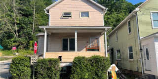 332 Quay Street Gallery 1