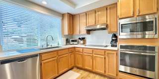FOR RENT Call For Availability 3Br/3Ba 2128 Sqft Fully Furnished Del Mar Heights Vacation Home, Close to Del Mar Races and Beach Gallery 10