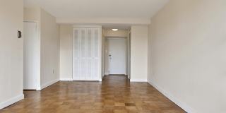 1301 DELAWARE Avenue SW Gallery 11