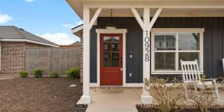 10928 Norwich Avenue Gallery 3