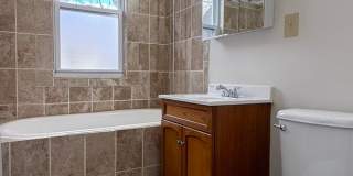 46 Grace St / Dorothy Apartments, LLC Gallery 34
