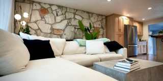 4284 South Normandie Lane Gallery 1