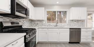 Renovated home in 55+Sun City Summerlin Gallery 10