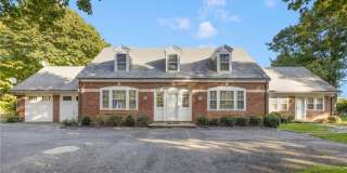 8 Brenton Road unit: 3 Gallery 1