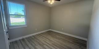 217 Parkview Drive Gallery 25