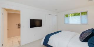 Furnished Bainbridge Island Waterfront Home with Incredible Views Gallery 28