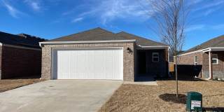 AVAILABLE NOW! Spacious Four Bedroom | Two Bath Home in Barberry Court Gallery 4