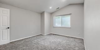 3BR + 2.5BA Two-Story Home — 2-Car Garage, Fenced Yard & Large Deck on a Cul-de-Sac (Beaverton / Aloha) Gallery 10