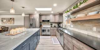 Single-Level FULLY FURNISHED South Reno Retreat with Sweeping Mountain Views, Hot Tub & High-End Finishes Gallery 10