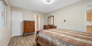 11760 Lasselle Street Gallery 17