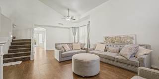 12926 W Cheery Lynn Road Gallery 4
