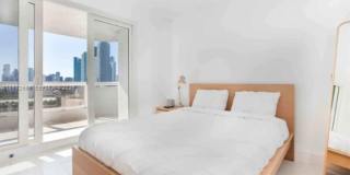 1717 N Bayshore Dr unit A-1652 (A11932669) 1717 N Bayshore Dr unit A-1652 (A11932669) Gallery 11